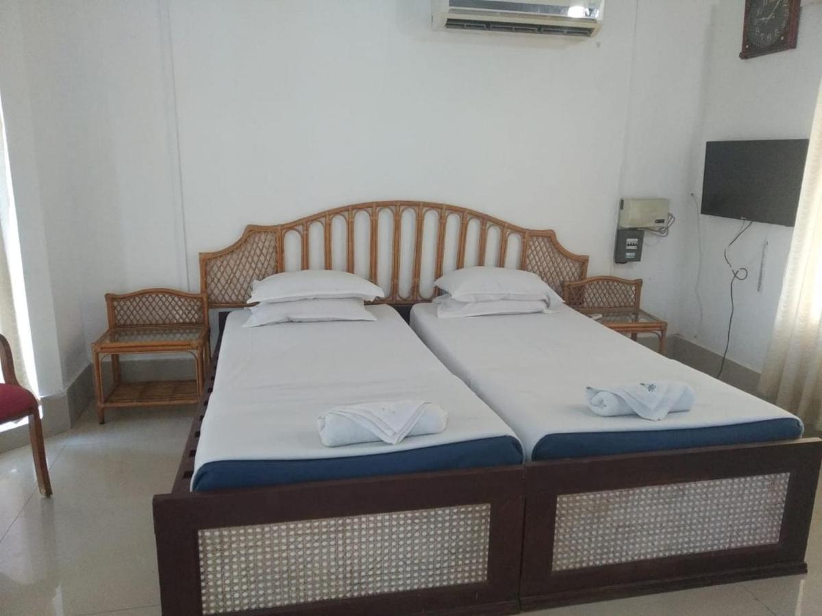 Kadmath Beach Resort Kadmath Island Екстер'єр фото