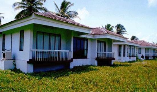Kadmath Beach Resort Kadmath Island Екстер'єр фото